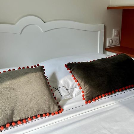 Les Petits Volets 2 Panzió Antibes Kültér fotó